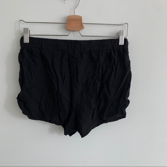 3/20$ Divided H&M Black Shorts with Drawstring - Picture 3 of 3